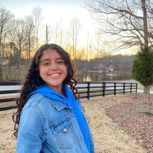 Meet your Posher, Brettany